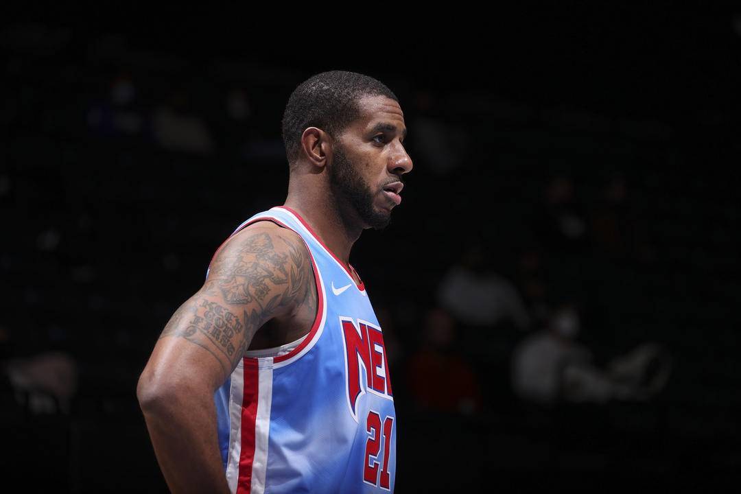 16岁中场 16岁中场