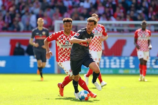 來自於多方 來自於多方